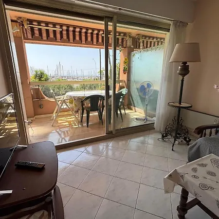 Apartamento En Bord De Avec Piscine *