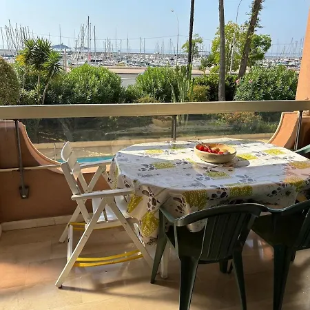 En Bord De Avec Piscine 公寓 芒通